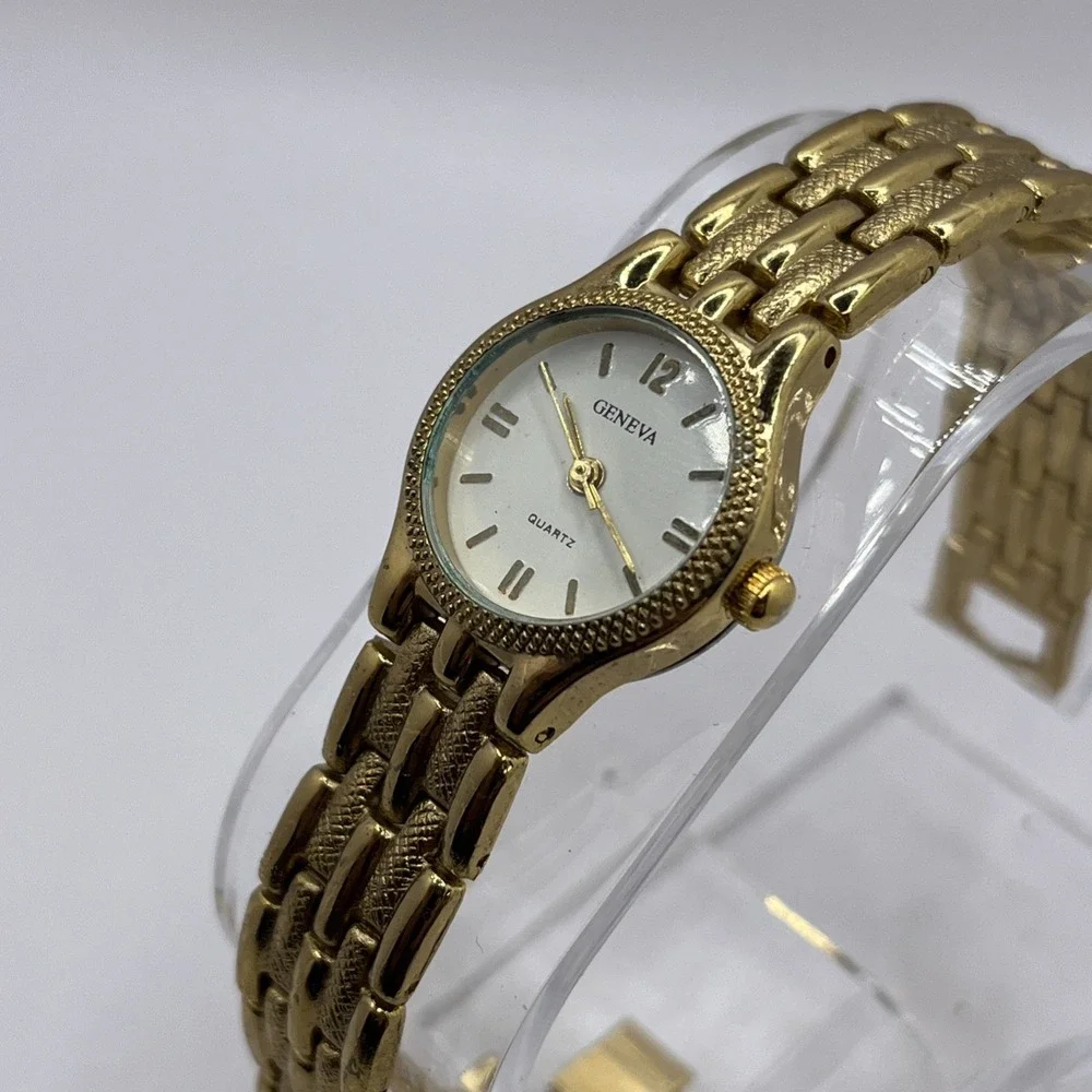 Geneva Women's Quartz Watch Gold 7